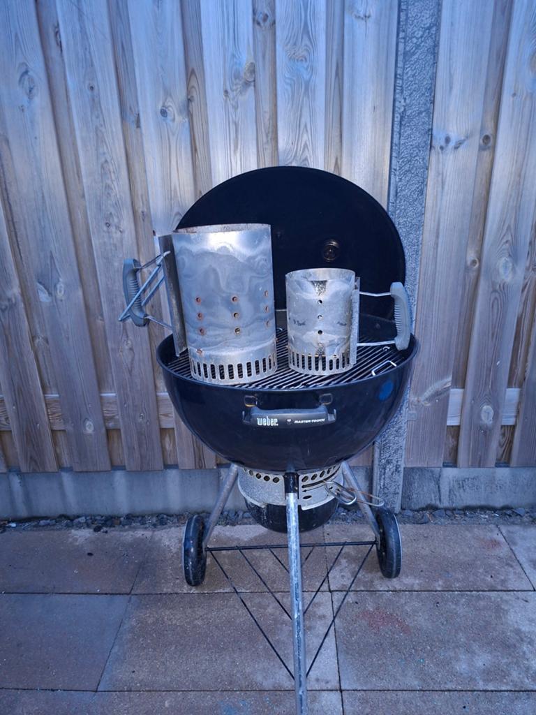Weber Master-Touch Barbecue met kolenstarters, Ophalen, Gebruikt, Weber