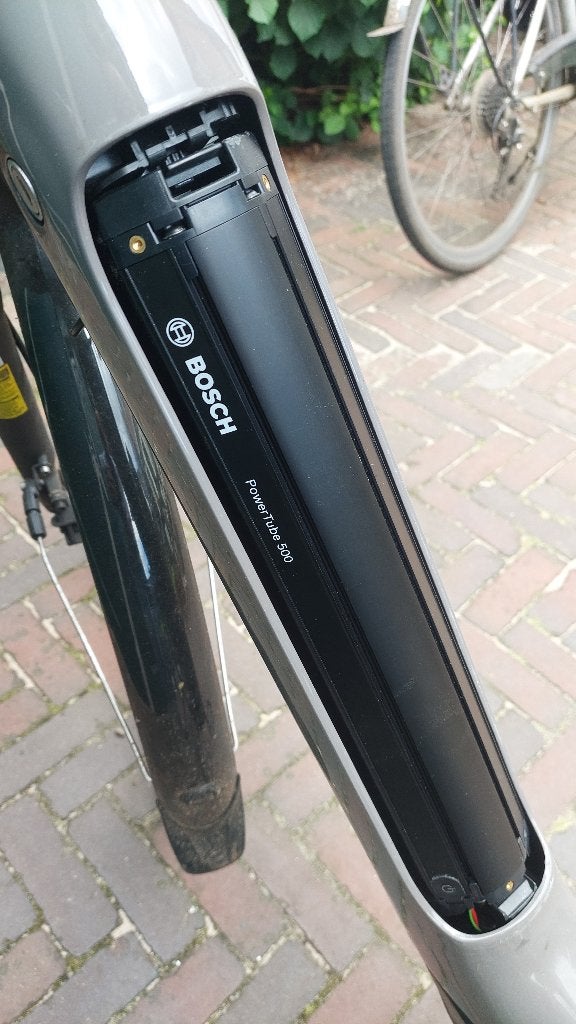 Foto 6 van Batavus Altura E-bike | Bosch 65 Nm | 500Wh | maat 51 | Zgan