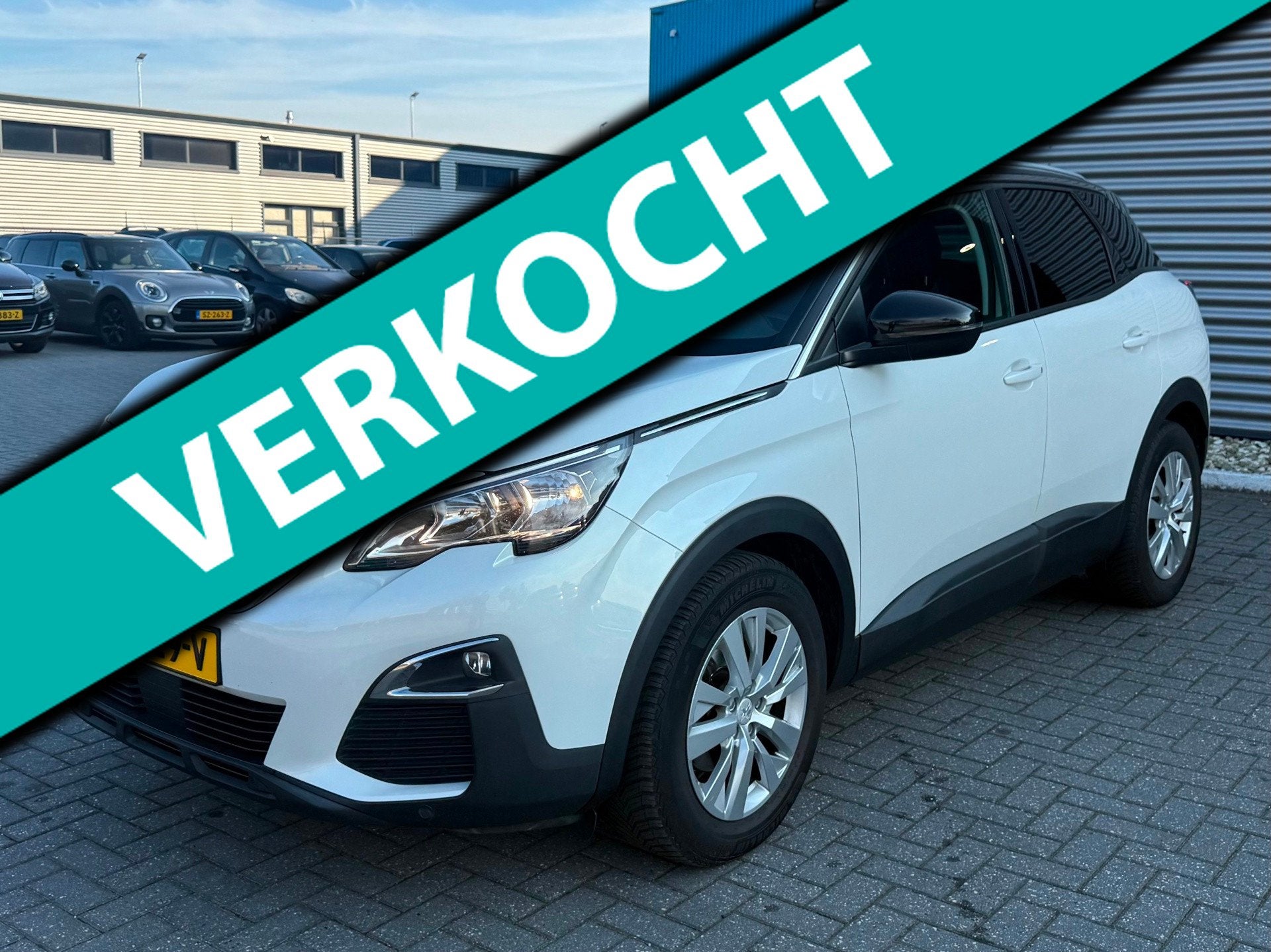 Peugeot 3008 1.6 BlueHDi Blue Lease Executive, Auto's, Voorwielaandrijving, Gebruikt, Euro 6, 4 cilinders