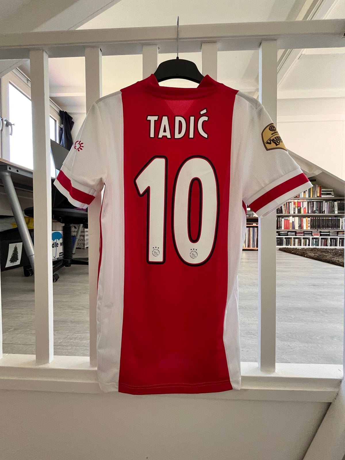 Ajax Amsterdam shirt Dusan Tadic, maat M adidas, Verzenden, Zo goed als nieuw, Ajax, Shirt