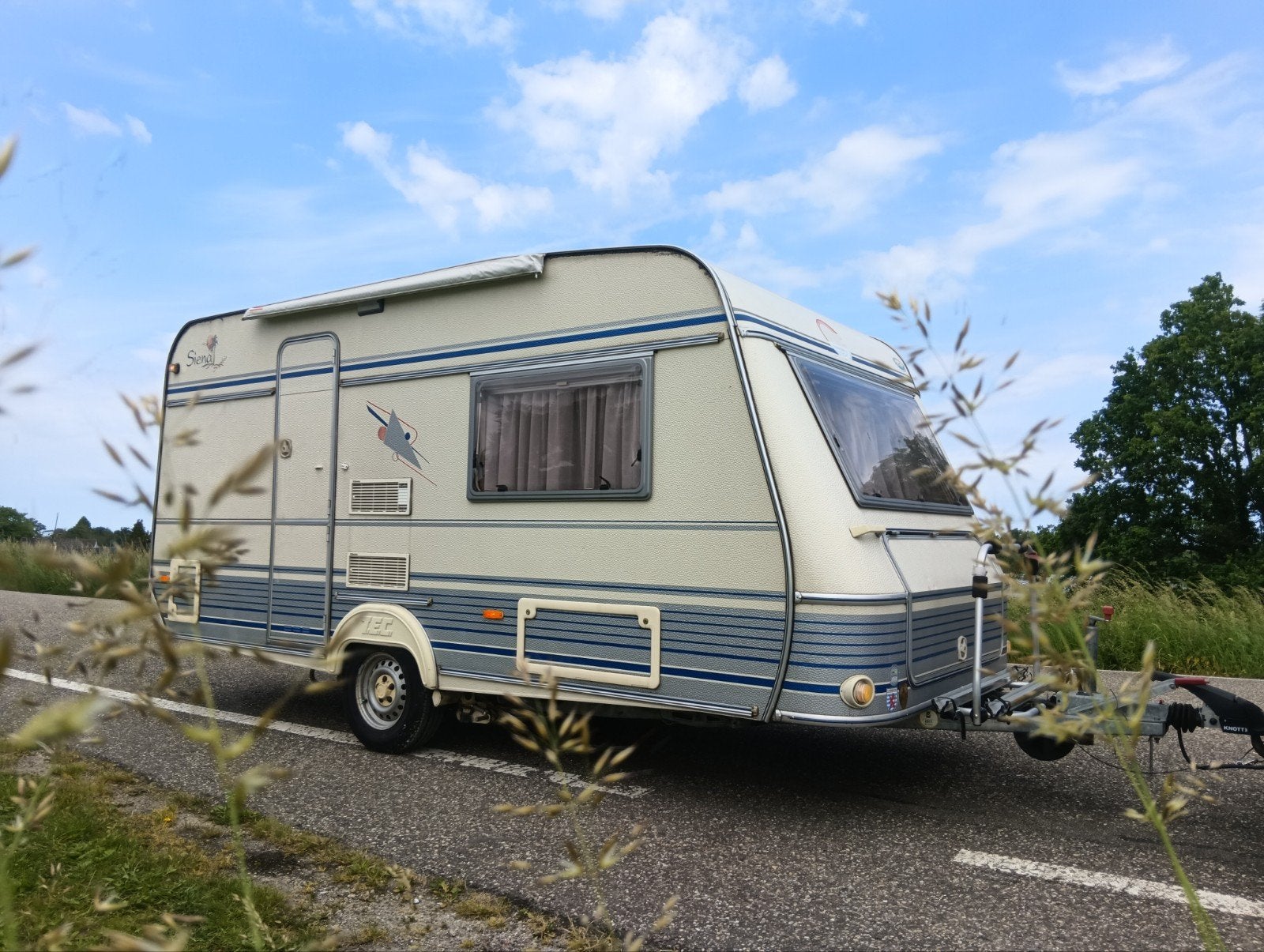 Caravan Tec Siena met mover ideaal voor rondreizen !!!, Particulier