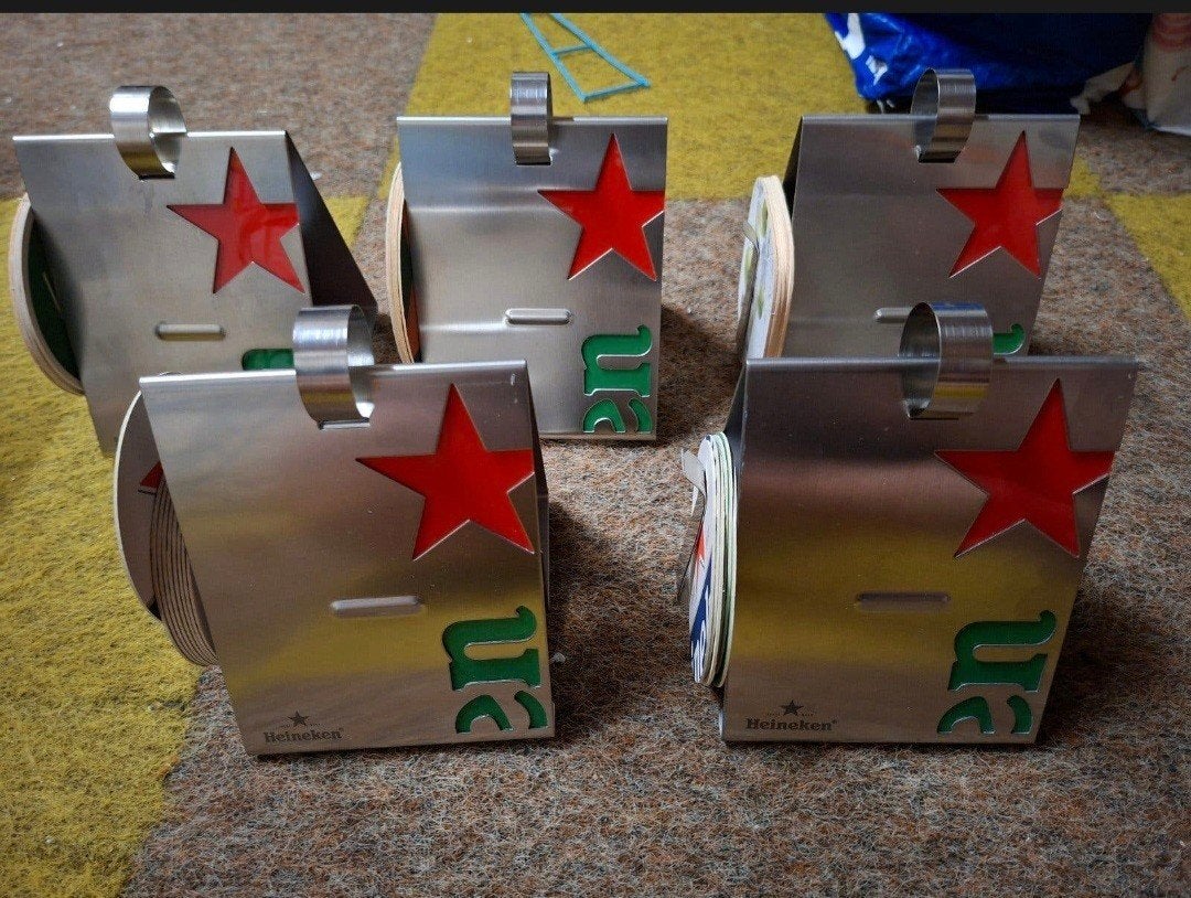 Heineken bierviltjes en menukaart houders (set van 5), Verzamelen, Ophalen of Verzenden, Nieuw