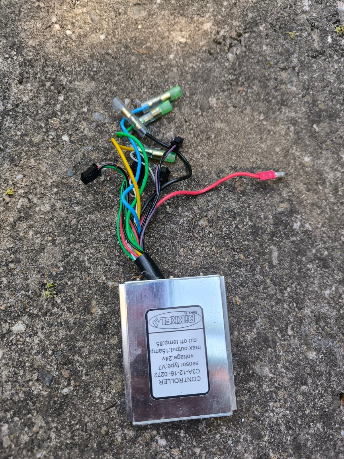 Bikkel E-bike Controller 24V 15A - Zo goed als nieuw, Fietsen en Brommers, Ophalen of Verzenden