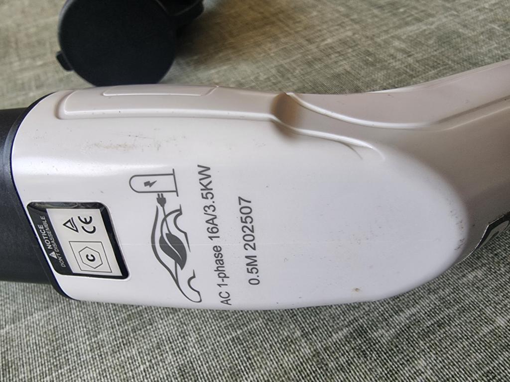 DVS Laadkabel Type 2 naar 220V Schuko - 3.5kW, Auto diversen, Laadpalen, Ophalen of Verzenden, Gebruikt, Laadkabel
