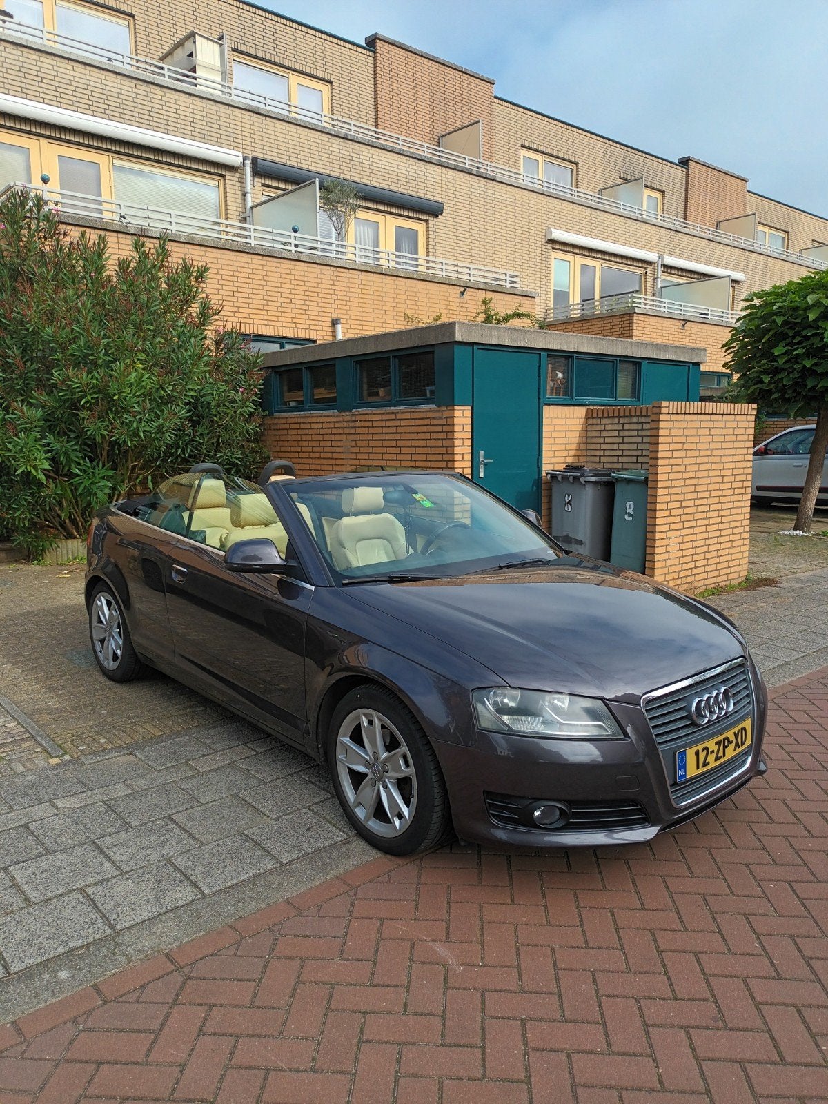 Audi A3 1.8 Tfsi Cabriolet 118KW 2008 Amethistgrijs, Auto's, Voorwielaandrijving, Dealer onderhouden, Cabriolet, Handgeschakeld