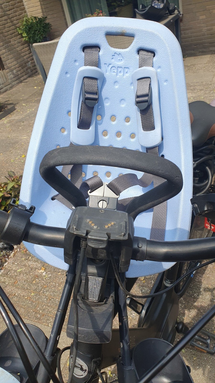 Fietsstoeltje voorop., Ophalen, Gebruikt