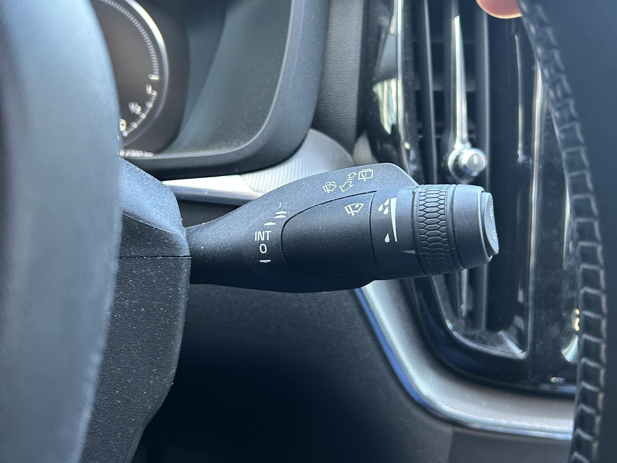 Foto 32 van Volvo XC60 2.0 T8 Twin Engine AWD Inscription | Panoramadak