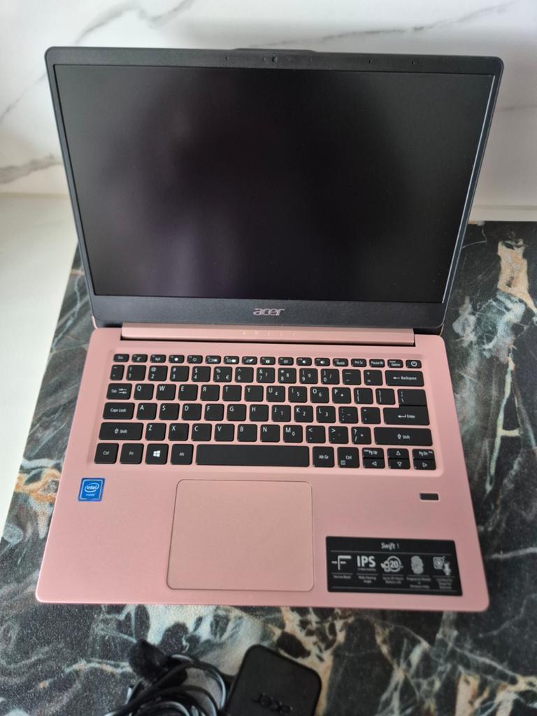 Acer laptop roze Swift SF 114-32 Series computer it, Ophalen, Zo goed als nieuw, 15 inch, 2 tot 3 Ghz