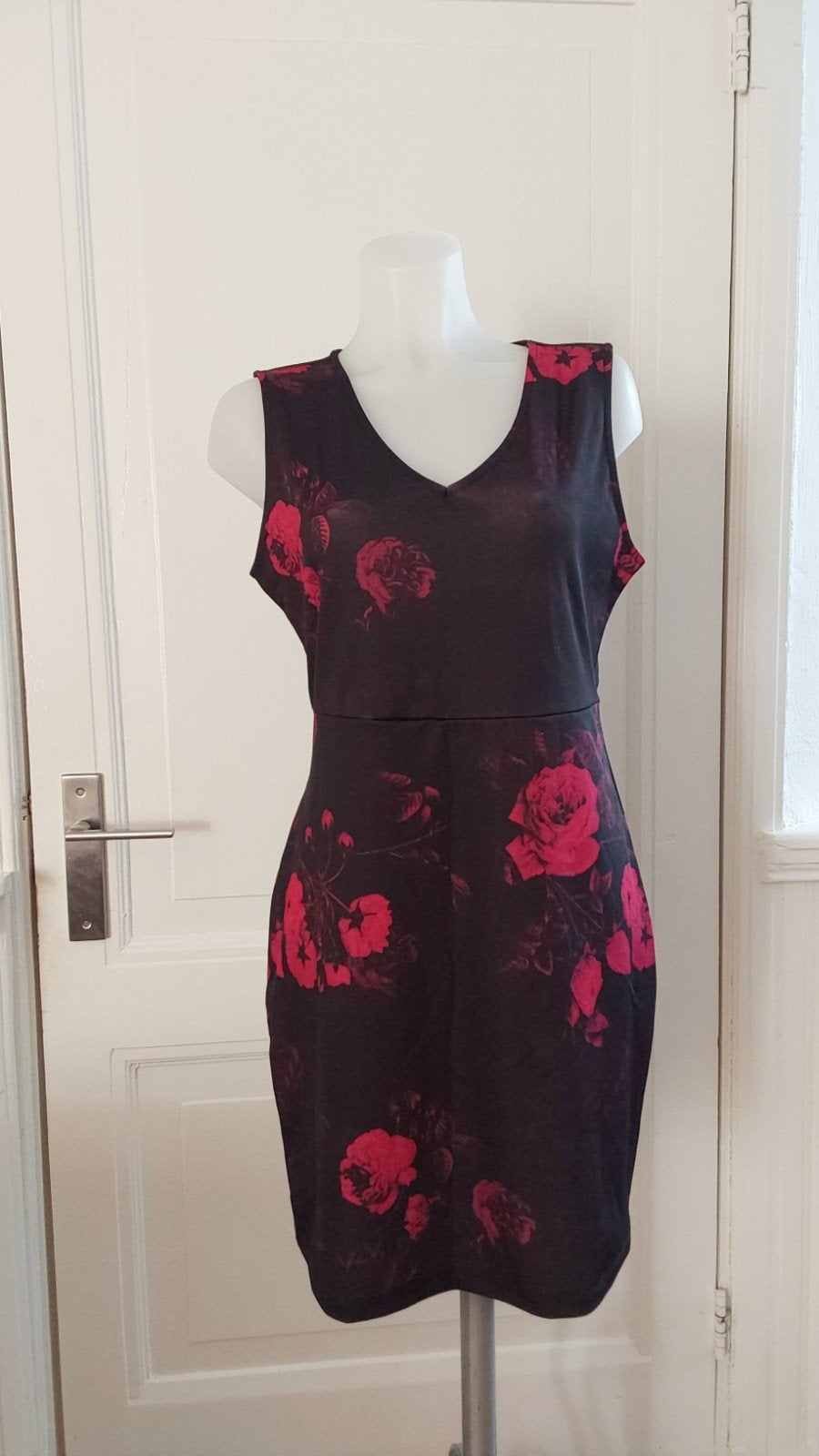 Melrose jurk maat 42 nieuw met rozenprint, Kleding | Dames, .., Meerkleurig, ., Maat 42/44 (L)