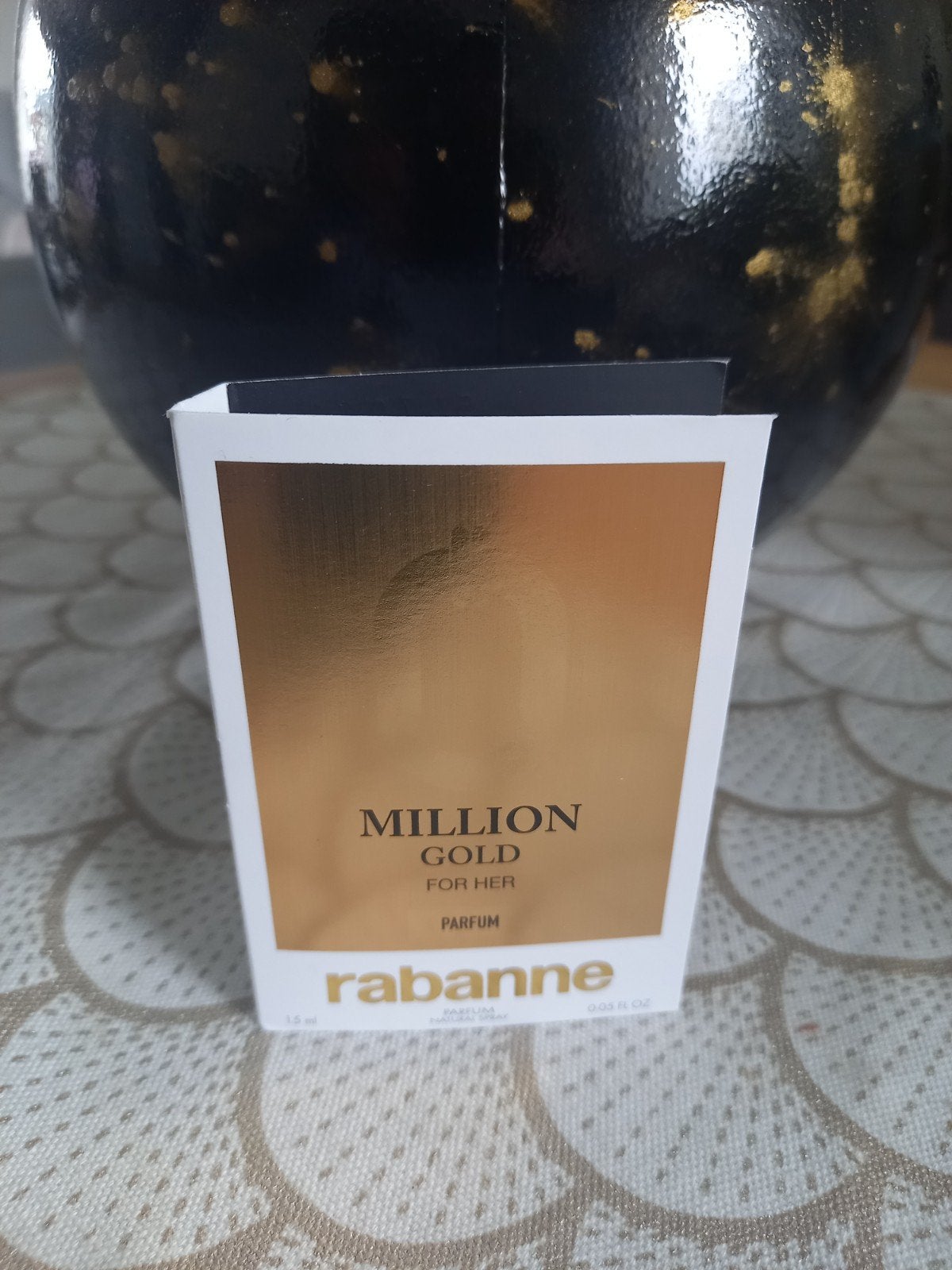 Proefje Million Gold for Her Parfum, Sieraden, Tassen en Uiterlijk, Ophalen of Verzenden, Nieuw