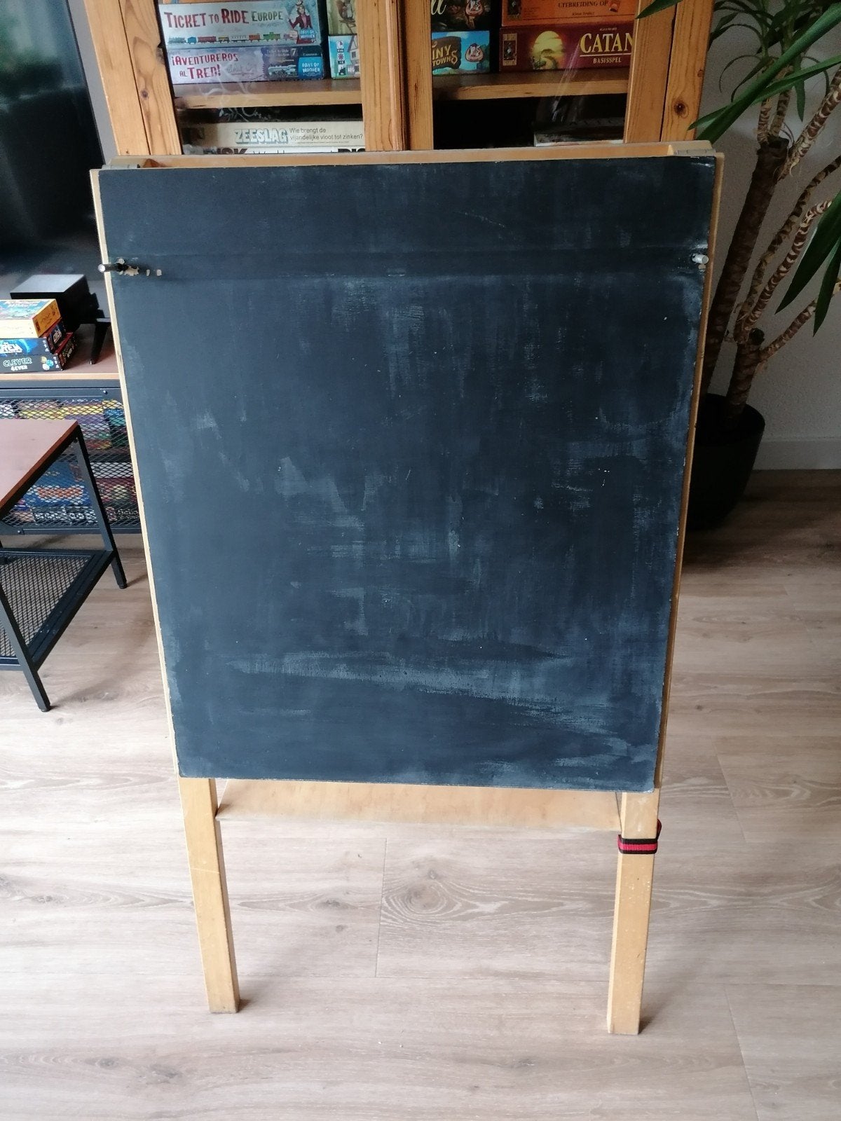 Schoolbord, Ophalen, Krijtbord