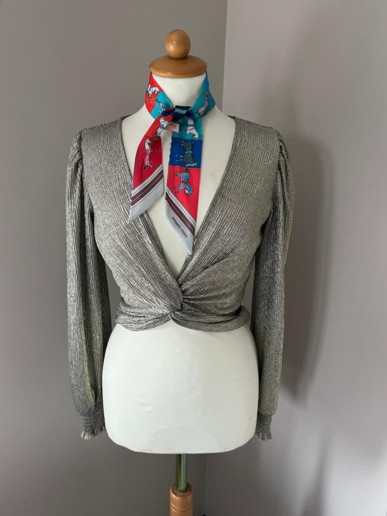 Cotton club top goud zilver XS, Kleding | Dames, Overige kleuren, Ophalen of Verzenden, Zo goed als nieuw, Lange mouw