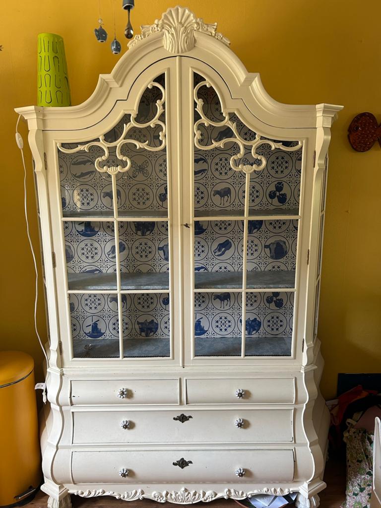 Romantische Rococo Vitrinekast / Servieskast / Pronkkast, Ophalen