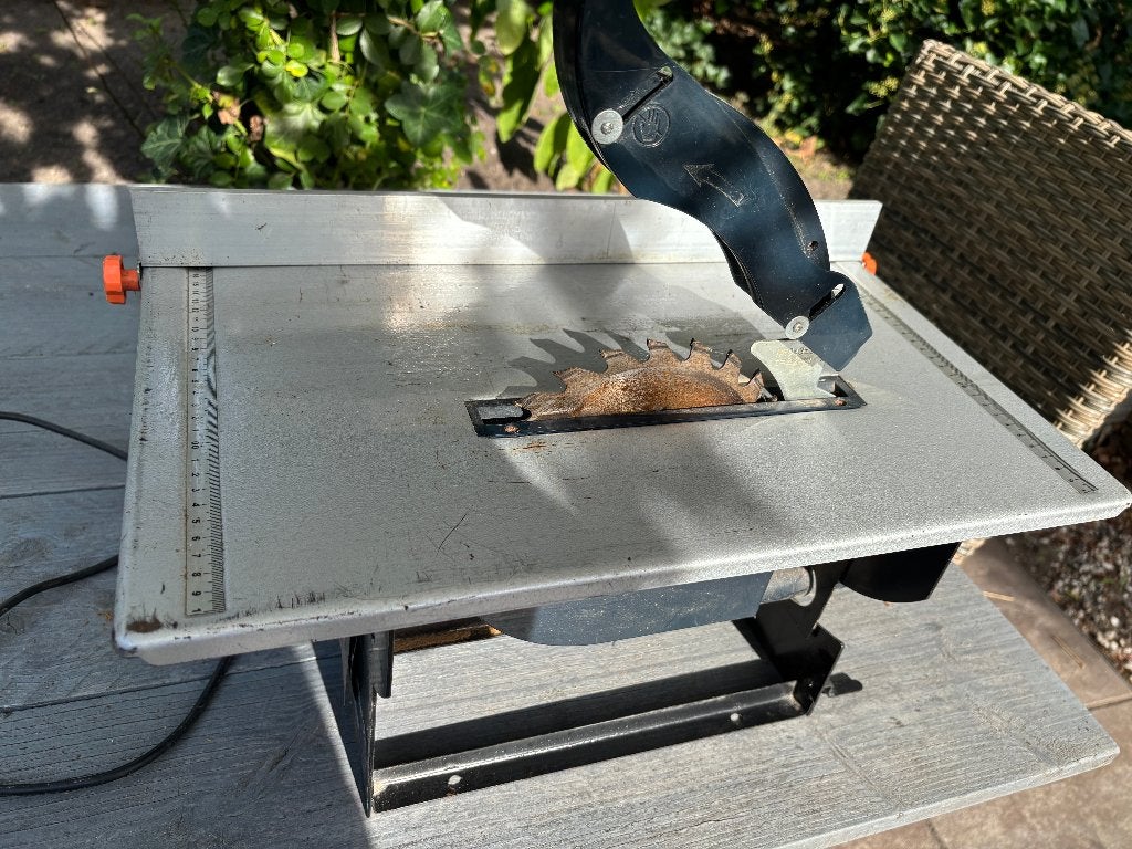 Ferm Zaagtafel, Doe-het-zelf en Verbouw, Ophalen, Gebruikt, Cirkelzaag, 600 tot 1200 watt