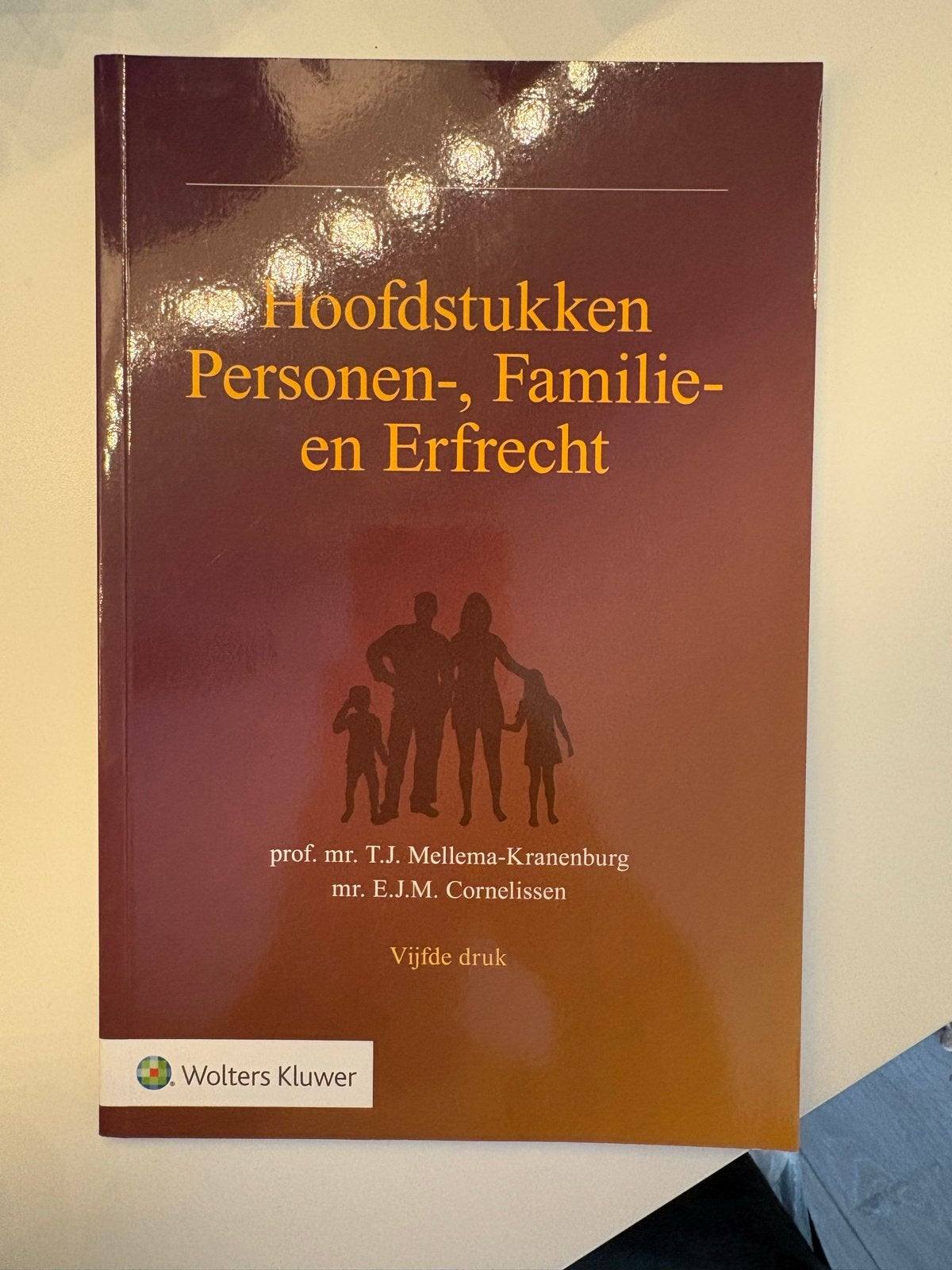 Hoofdstukken Personen-, Familie- en Erfrecht (5e druk), Ophalen of Verzenden, Zo goed als nieuw
