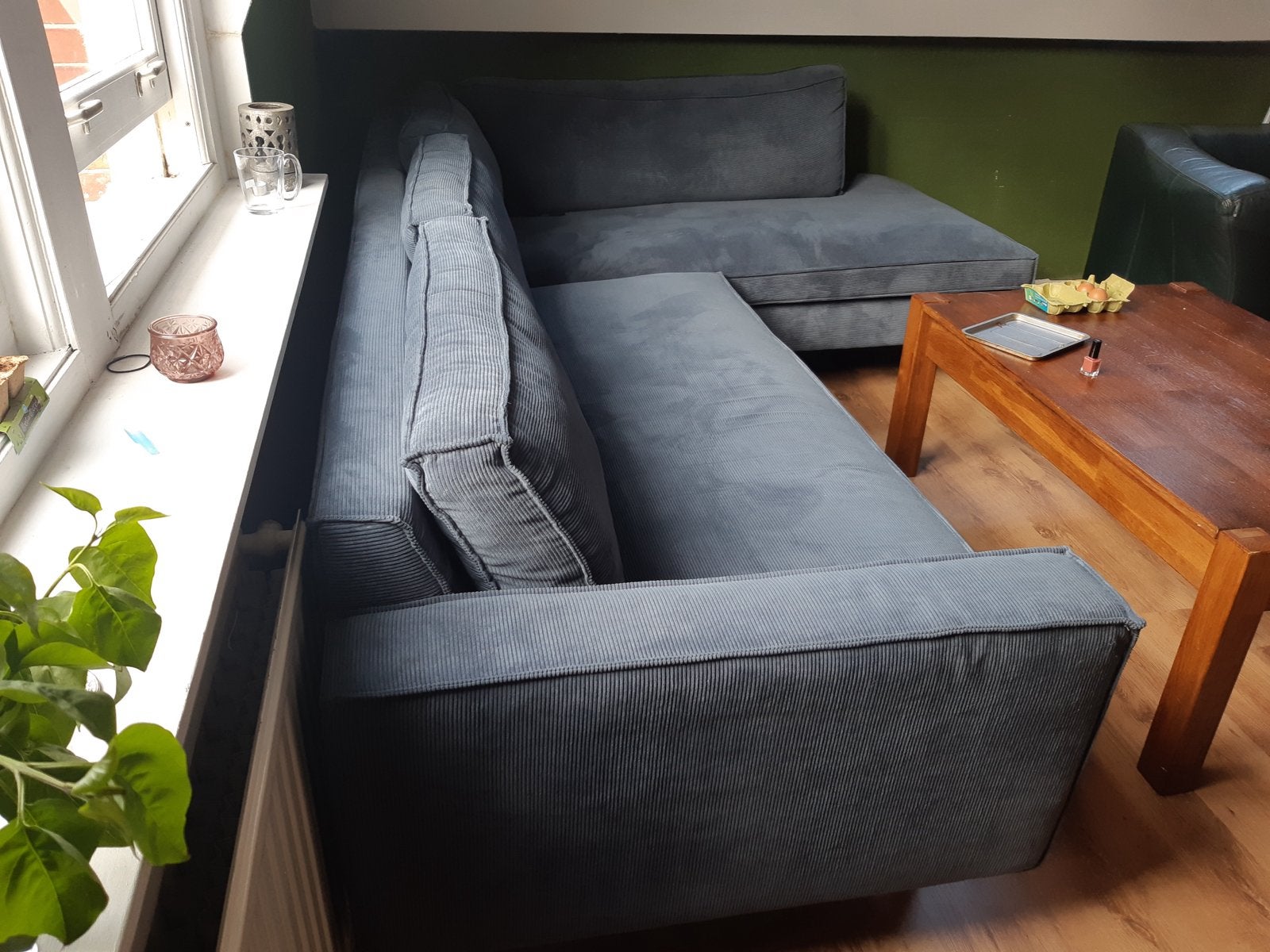 Comfortabele Hoekbank - Grijs ribstof, Huis en Inrichting, Ophalen, 250 tot 300 cm, Gebruikt, 125 tot 150 cm