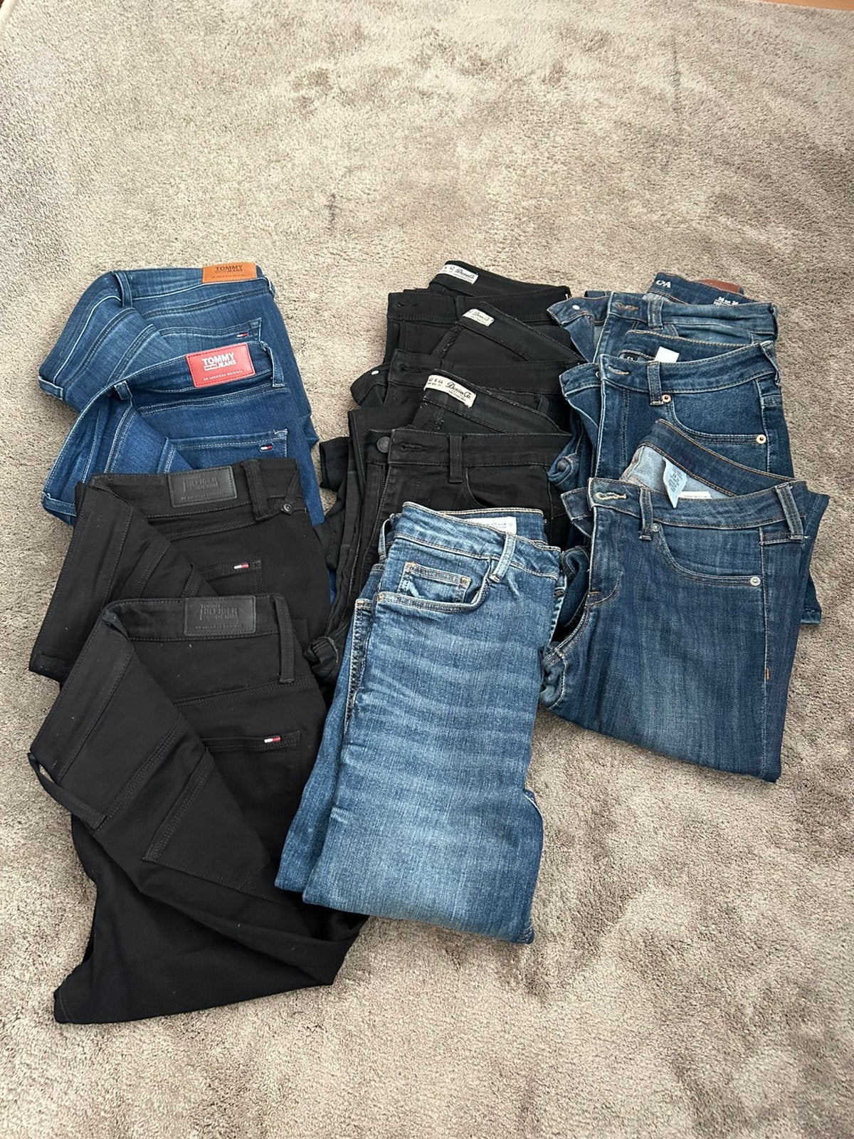 11 spijkerbroeken voor 90 euro, Ophalen of Verzenden, Zo goed als nieuw, Blauw, W30 - W32 (confectie 38/40)