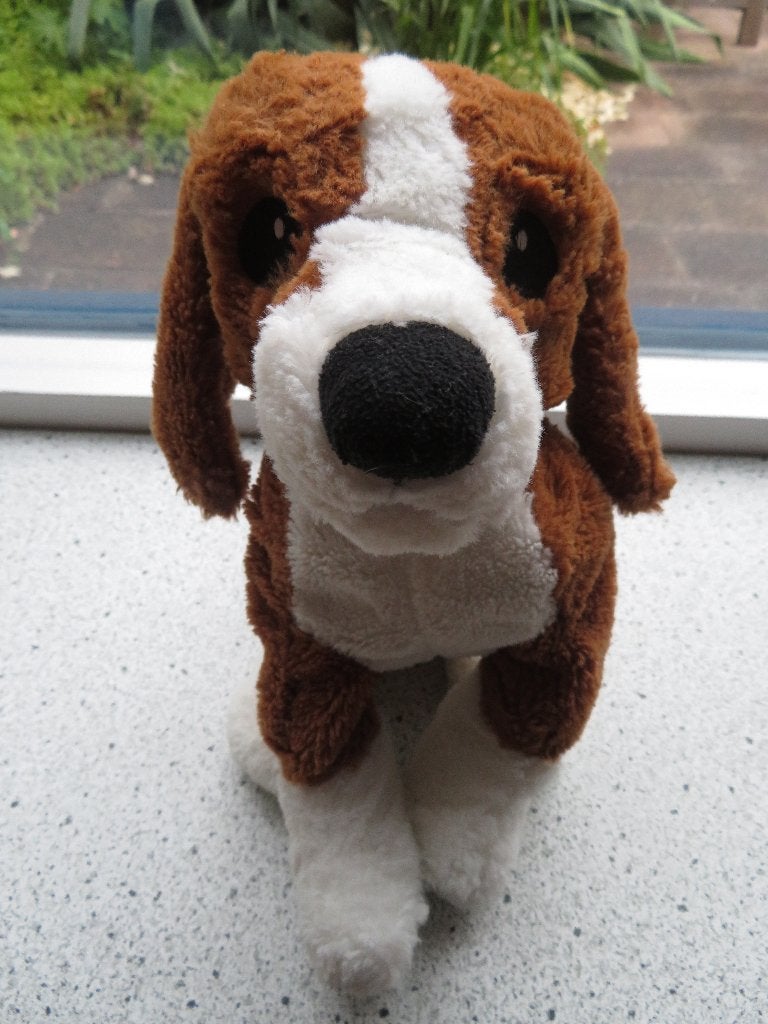 Hond Beagle Beegle van IKEA zacht velours ca 34 cm breed, IKEA, Zo goed als nieuw, Wasbaar, Hond