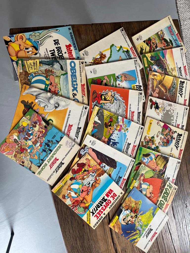 Asterix stripboeken collectie - 23 delen, Meerdere stripboeken, Ophalen, Gelezen