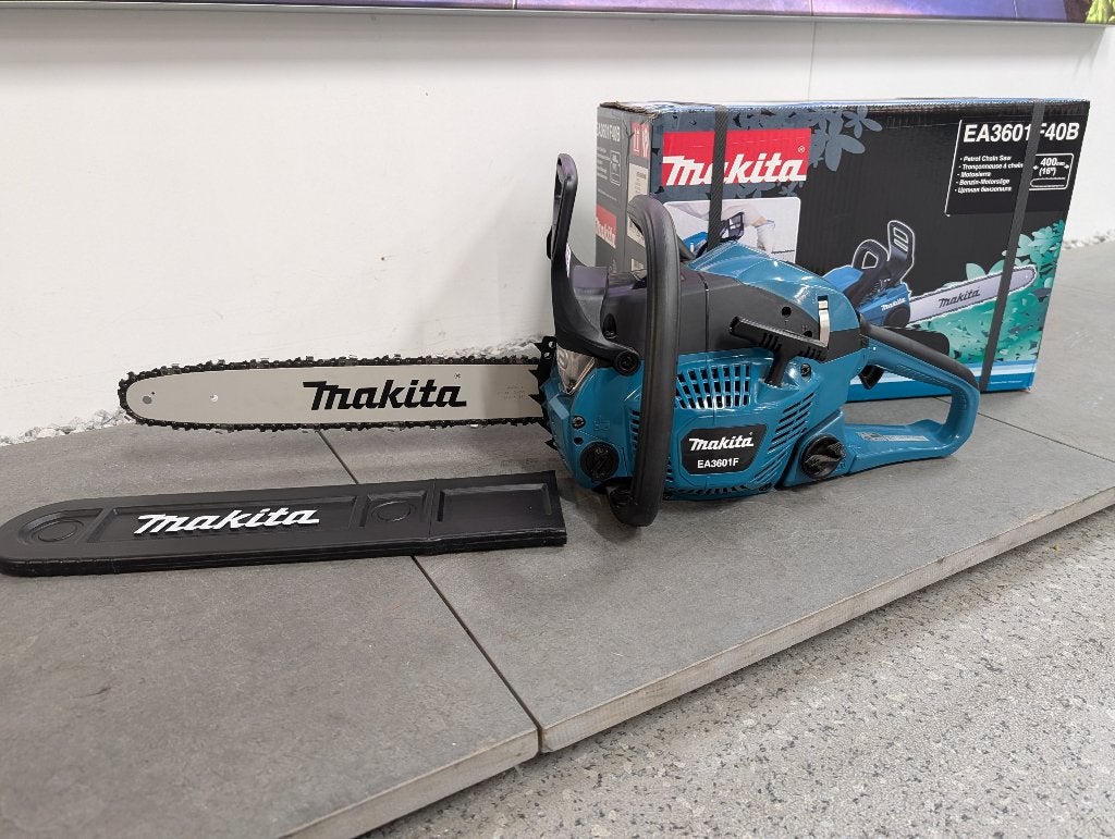 Makita 2-takt kettingzaag 40cm NIEUW, Kettingzaag, Nieuw, Ophalen of Verzenden, Makita