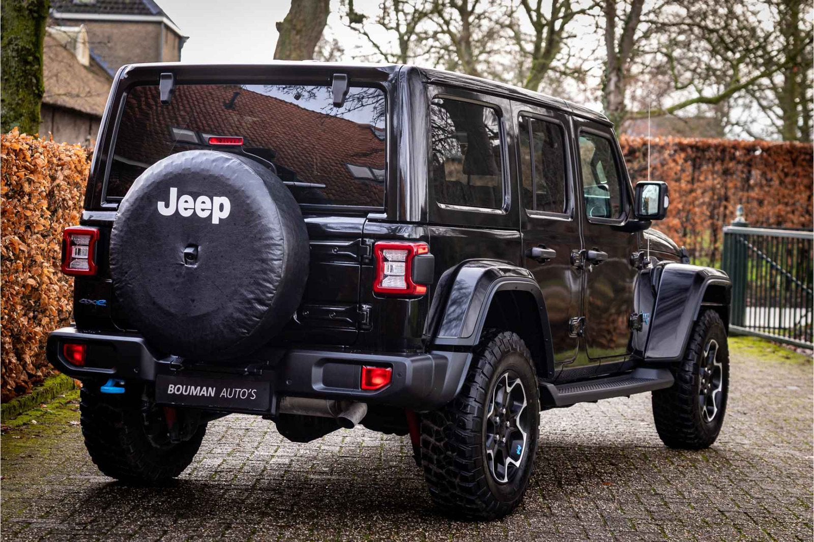 Jeep Wrangler JL Rubicon 2022 reservewielhoes, Ophalen of Verzenden