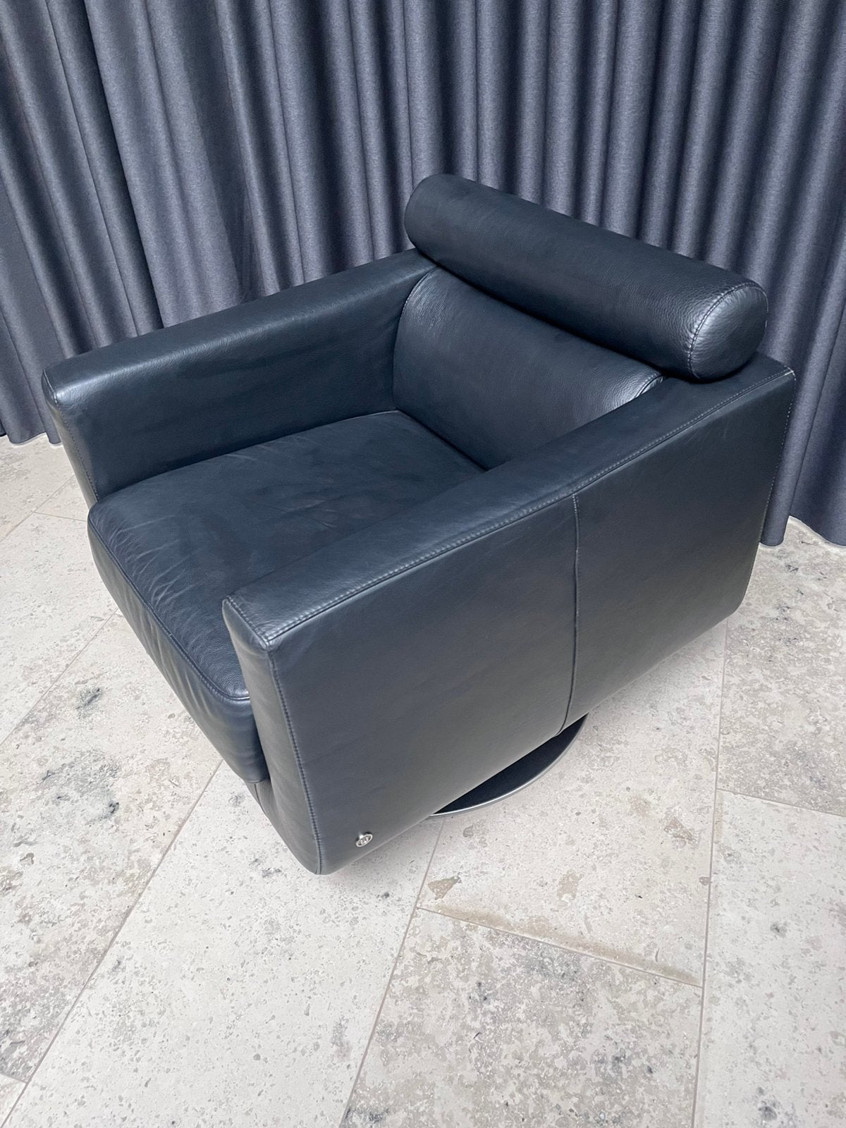 mooie Natuzzi draaibare fauteuil, Ophalen, Gebruikt, Eenpersoons, Minder dan 150 cm