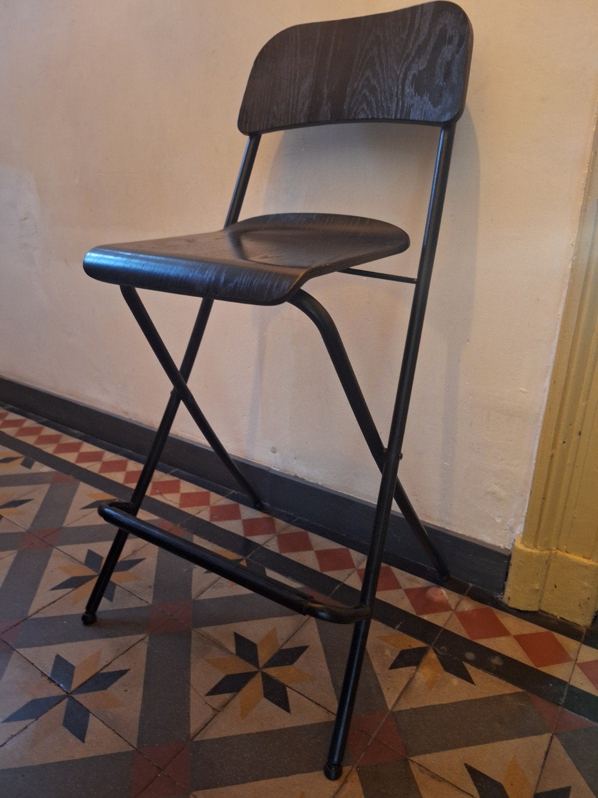 barkruk, opklapbaar, zwart houten zitting, 4x, 4 krukken, Ophalen, Hout, 60 tot 90 cm