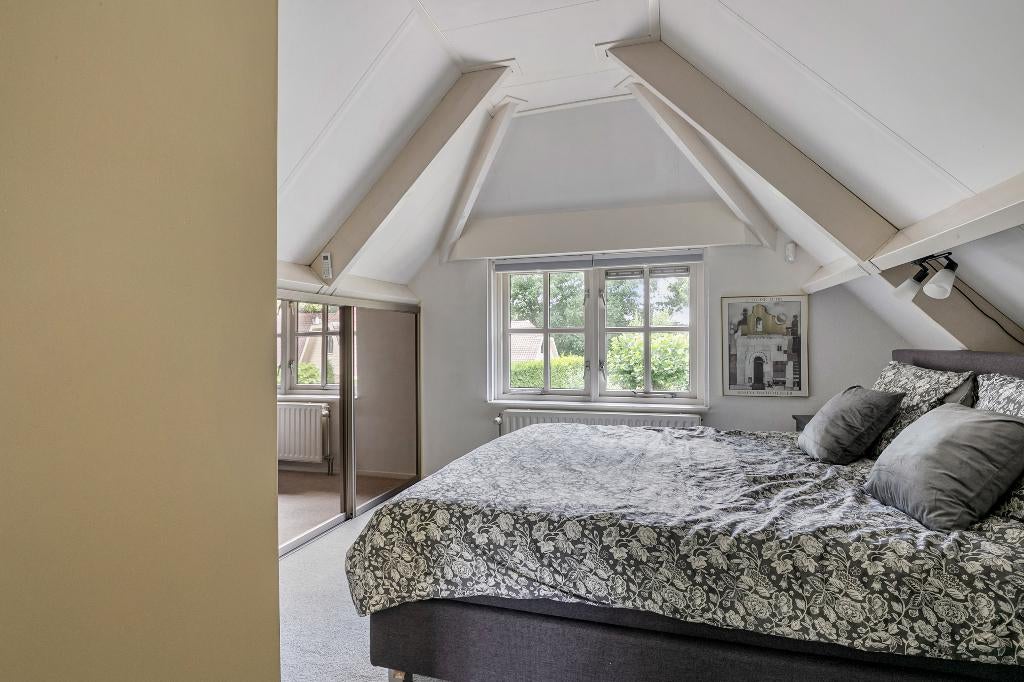 Eastborn tweepersoonsbed 180x210, grijs, 1 jaar oud, Huis en Inrichting, Slaapkamer | Boxsprings, Zo goed als nieuw, 180 cm, 210 cm
