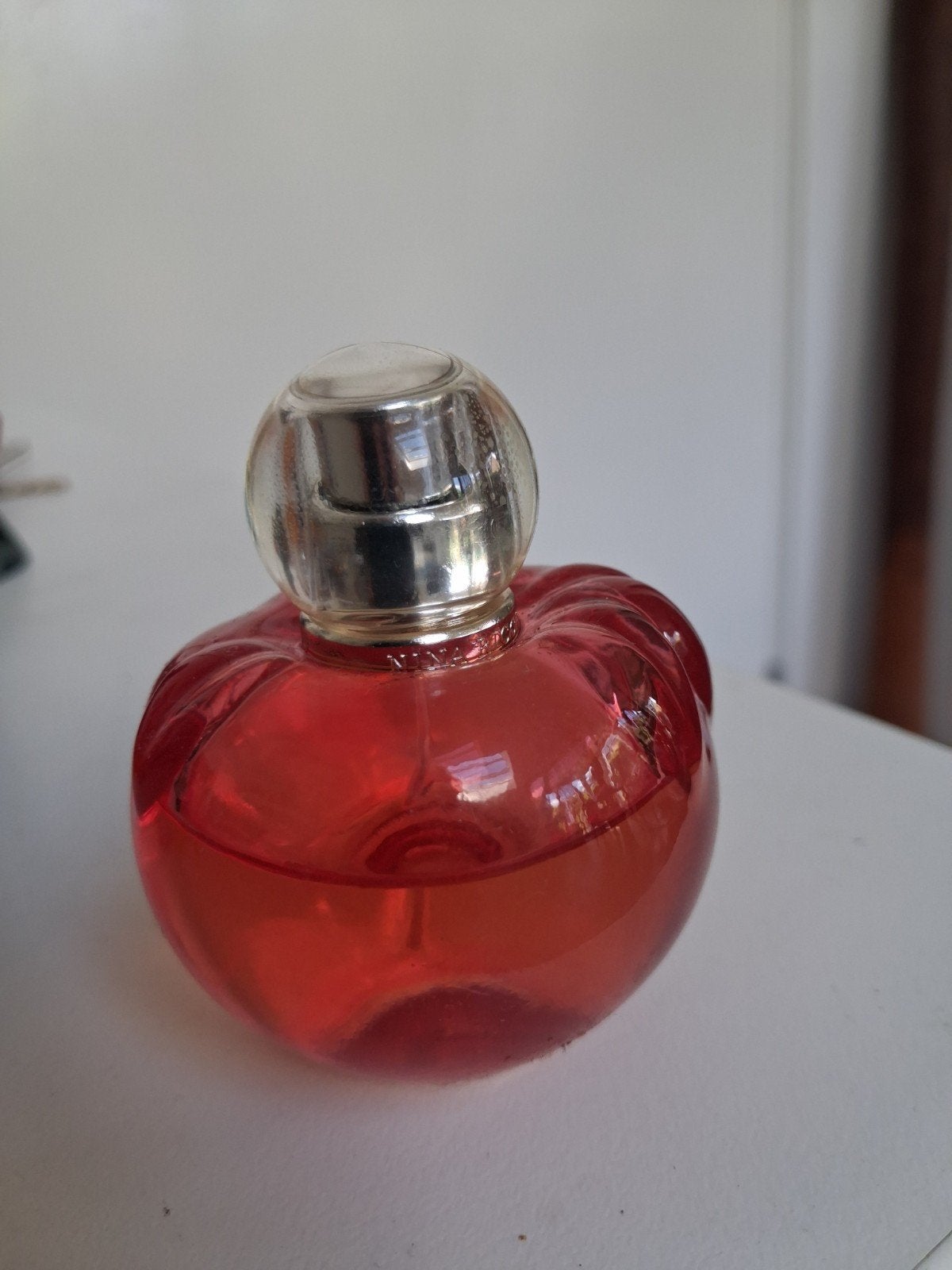 Eau de toilette Nina Ricchi flesje 30 ml, Ophalen of Verzenden, Gebruikt