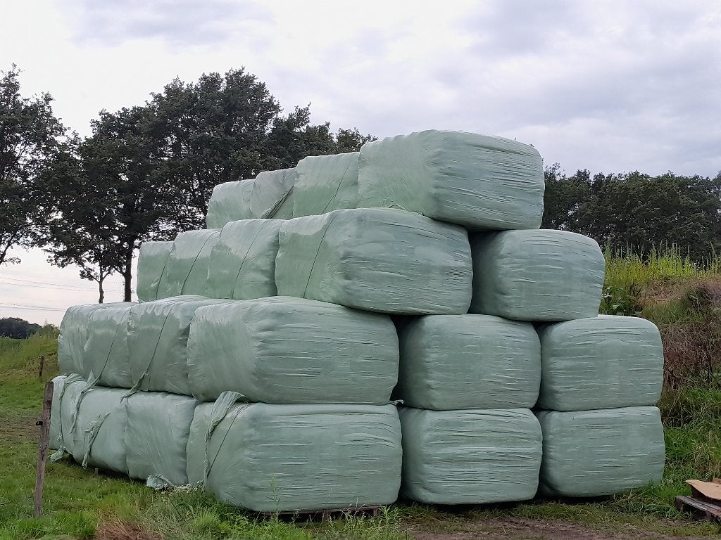 graspakken hooi balen, Ophalen, Nieuw