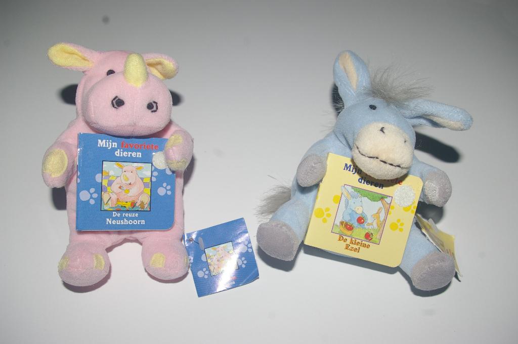 Twee: Mijn favoriete dieren, met hard kartonnen boekjes., Ophalen of Verzenden, Nieuw, Overige typen