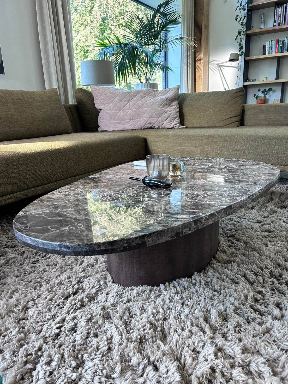 Salontafel organisch zgan (nieuwe collectie dit seizoen), Huis en Inrichting, Tafels | Salontafels, Ophalen, Zo goed als nieuw