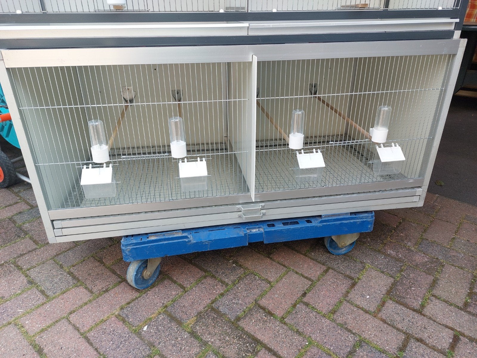 Trespa aluminium uitvliegkooi 120, Dieren en Toebehoren, Vogels | Hokken en Kooien, Ophalen, Gebruikt, Aluminium, Broedkooi of Kweekkooi