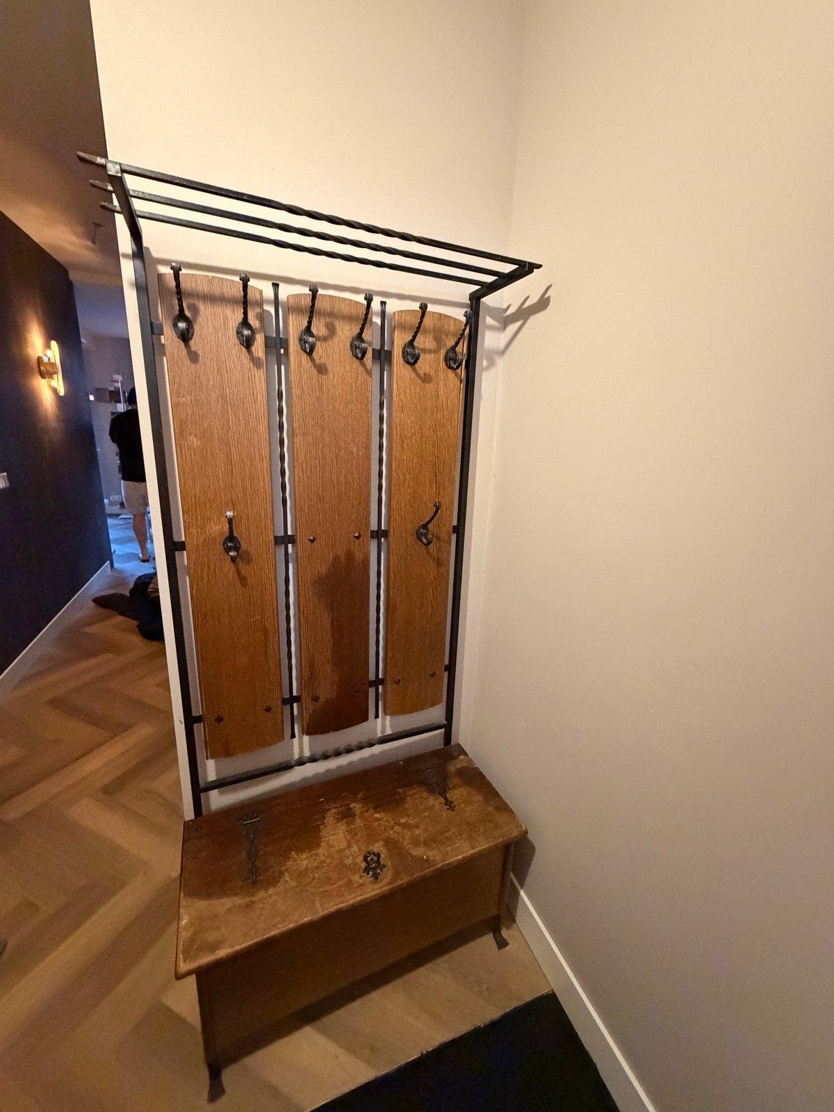 Vintage midcentury kapstok/ halmeubel met opbergkist, Ophalen