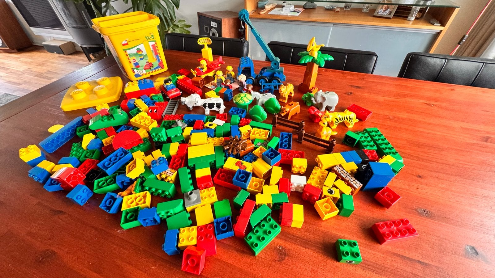 LEGO Duplo met Bob de Bouwer en andere figuren en voertuigen, Ophalen of Verzenden, Gebruikt, Duplo