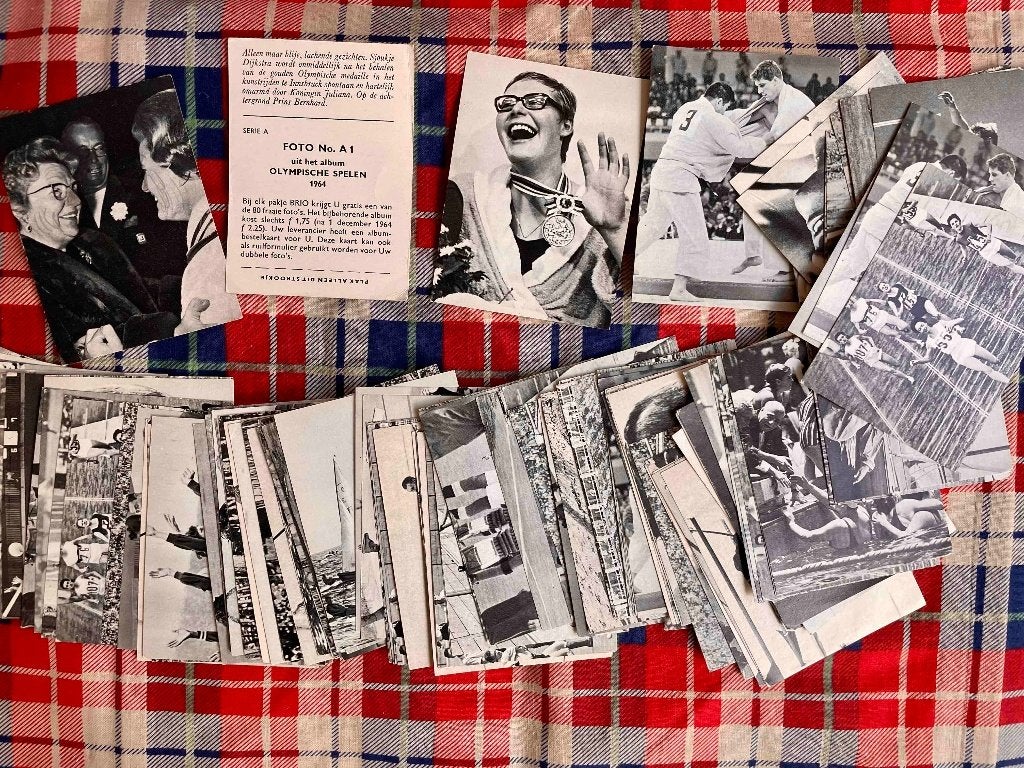 Plaatjes van de Olympische Spelen 1964, Ophalen of Verzenden, Zo goed als nieuw, Overige sporten, Poster, Plaatje of Sticker