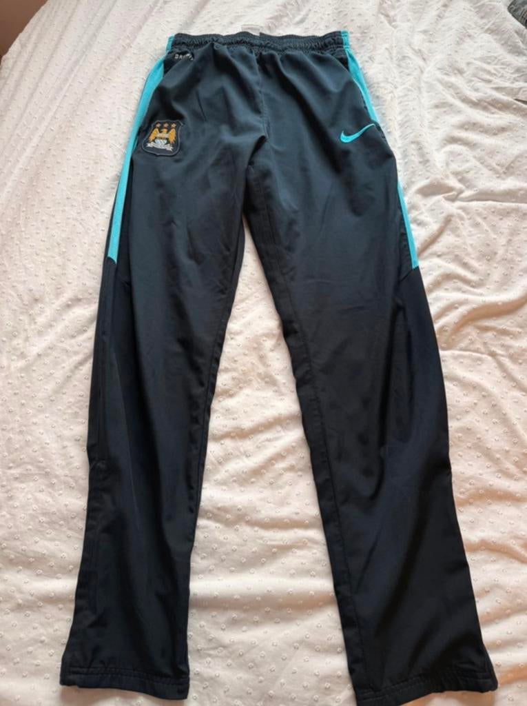 Manchester City Trainingsbroek Heren Maat L, Maat 52/54 (L), Ophalen of Verzenden, Voetbal, Grijs