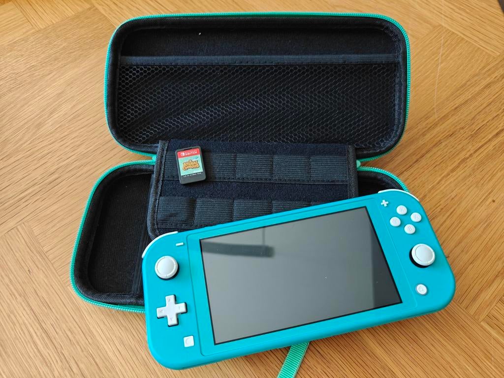 Nintendo Switch Lite met Animal Crossing en hoes, Ophalen of Verzenden, Zo goed als nieuw, Met 1 controller, Switch Original