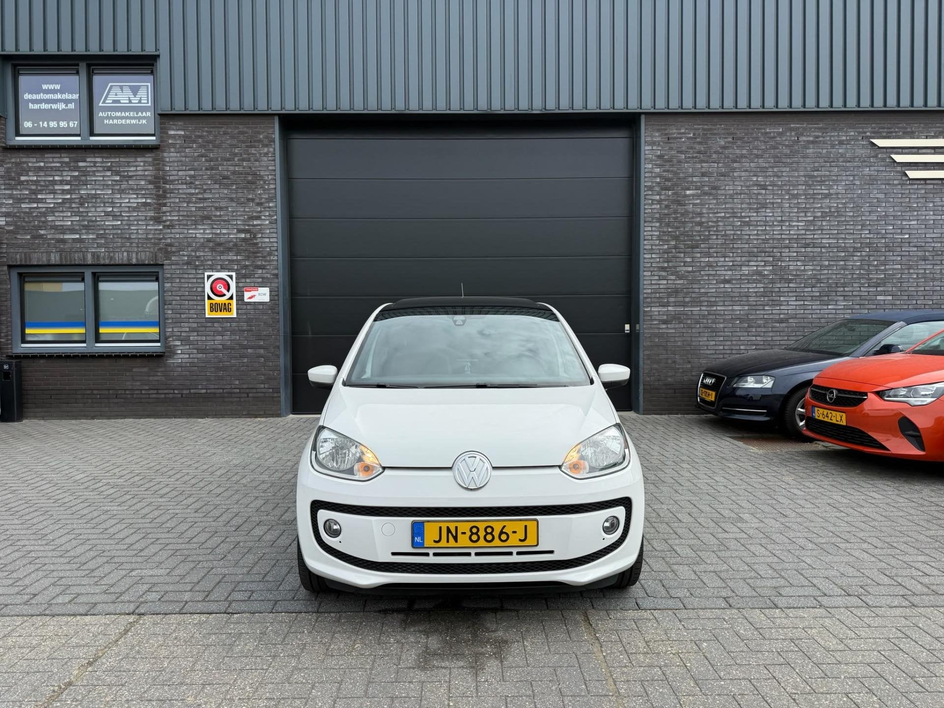 Volkswagen Up! 1.0 high up! BlueMotion | 2E EIGENAAR | 3/6/1, Auto's, Voorwielaandrijving, Stof, Gebruikt, 840 kg