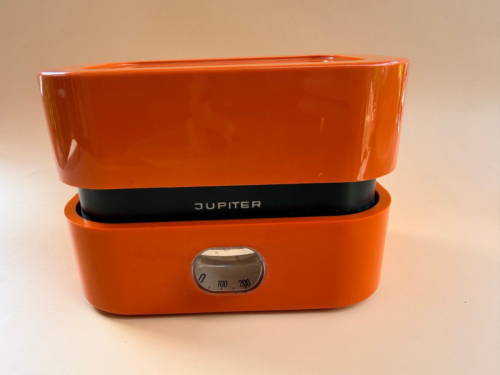 Vintage Jupiter Keukenweegschaal - Oranje Kunststof Jaren 60, Keukenweegschaal, Ophalen of Verzenden, Gebruikt, Minder dan 10 kg