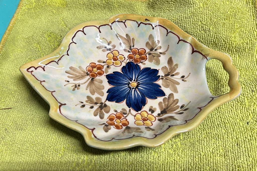 Gouda Flora schaaltje, Antiek en Kunst, Ophalen of Verzenden