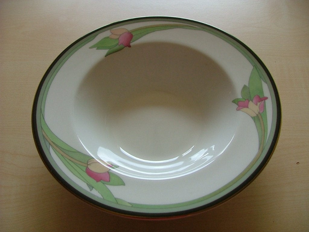 Diep bord Royal Doulton Vogue Collection Awakening, Overige merken, Ophalen of Verzenden, Zo goed als nieuw, Bord(en)