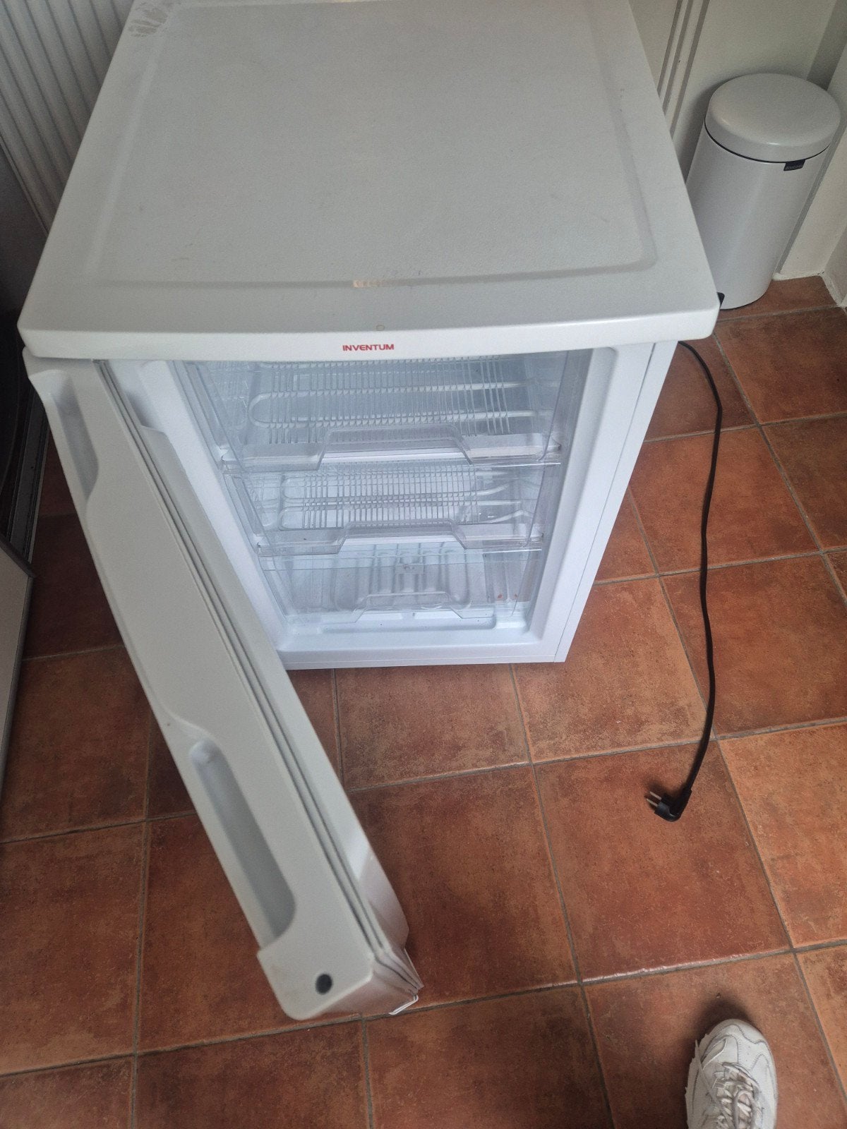 Inventum Vriezer - Compact en Energiezuinig, 85 tot 120 cm, 75 tot 100 liter, Met aparte vriezer, Ophalen of Verzenden