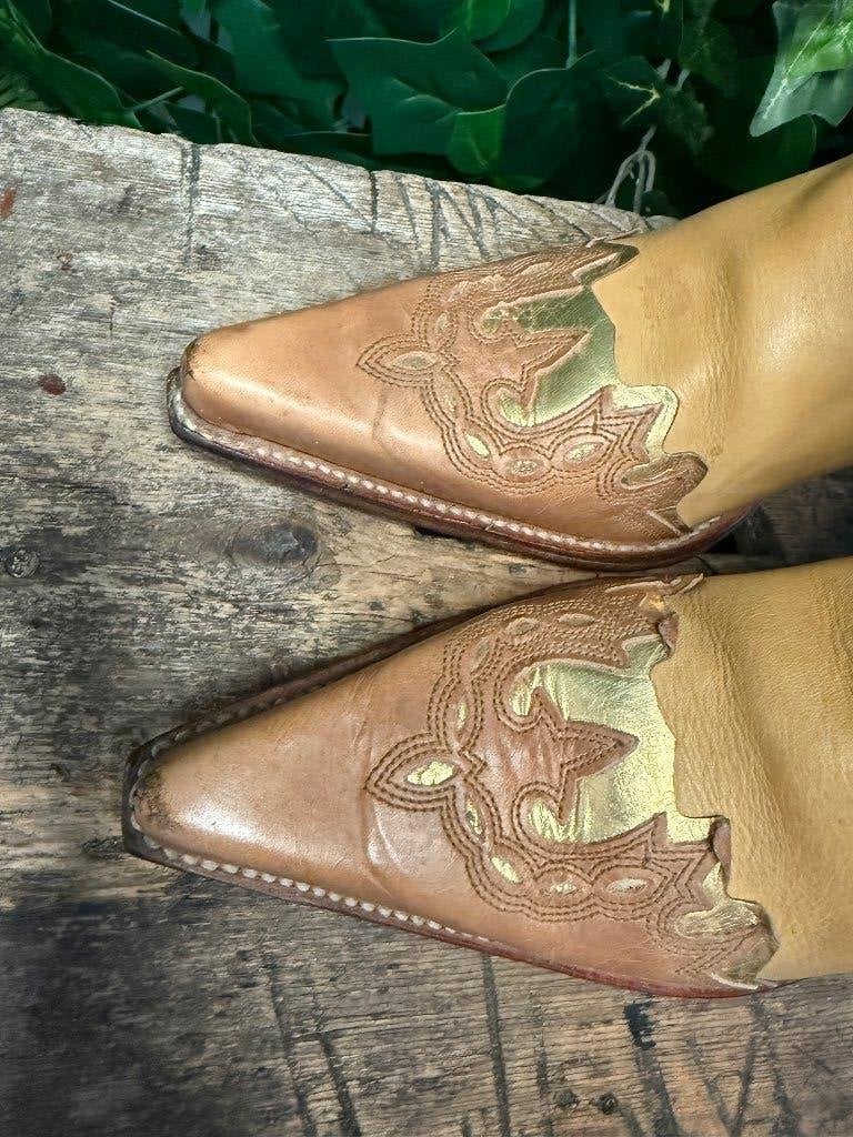 bijna Nieuwe fantastisch mooie laarzen van sendra maat 38, Kleding | Dames, Schoenen, Bruin, Ophalen of Verzenden, Zo goed als nieuw
