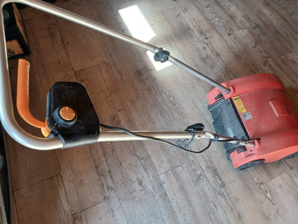 verticuteer machine, Ophalen of Verzenden, Gebruikt, Elektrisch