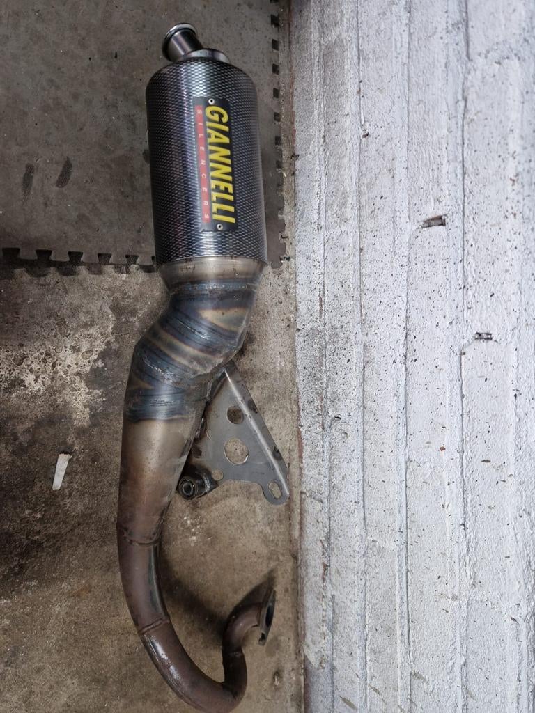Giannelli metal (zeldzaam)Minarelli Horizontaal, Ophalen, Gebruikt, Uitlaat, Giannelli