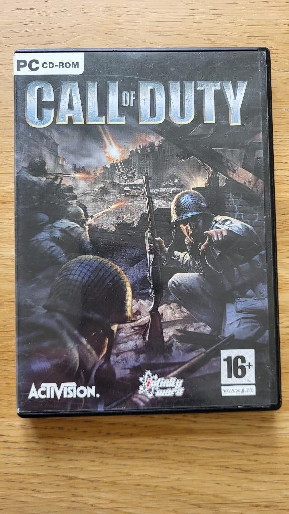 Call of Duty PC CD-ROM, Spelcomputers en Games, Games | Pc, Zo goed als nieuw, Shooter, 3 spelers of meer, Vanaf 3 jaar, Ophalen of Verzenden