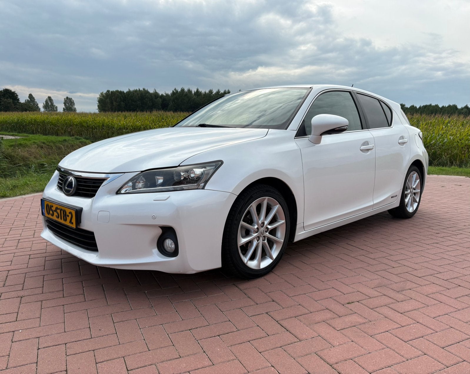 Lexus CT-H 200H 1.8 Hybrid 136PK Busines Line Pro CT, Auto's, Lexus, Euro 5, 136 pk, Zwart, 4 cilinders
