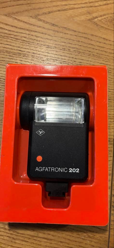 Agfatronic Flitser 202 - Onmisbaar voor analoge fotografie, Ophalen of Verzenden, Zo goed als nieuw, Overige merken