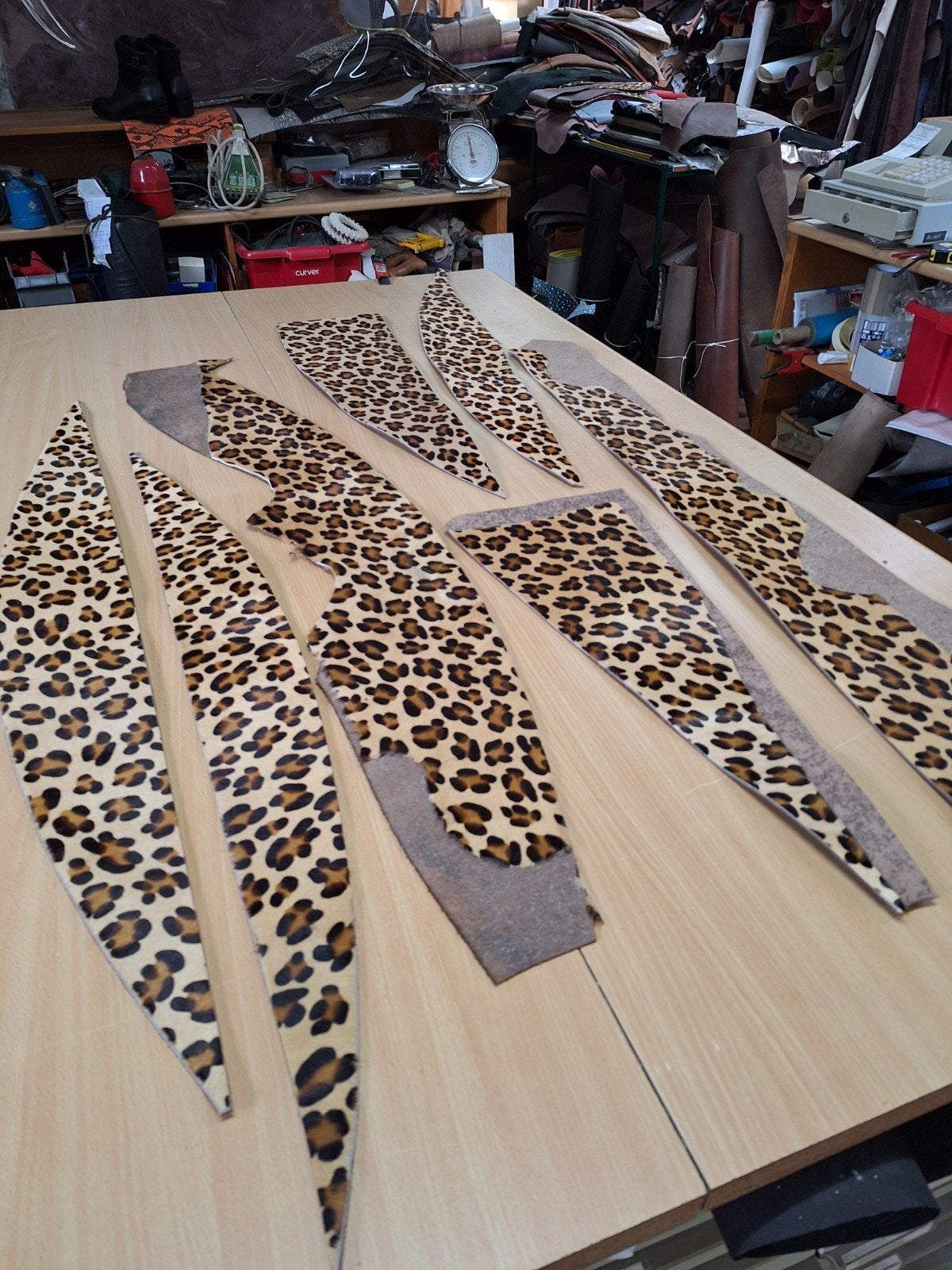 Afval plaat stukken koevacht, 15 euro., Hobby en Vrije tijd, Dorpstraat 9 D, T.K Leder, Overige typen, Nieuw